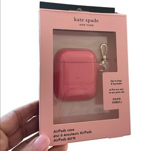 🌸 New In Box Kate Spade New York AirPods Case In Panache Pink.
